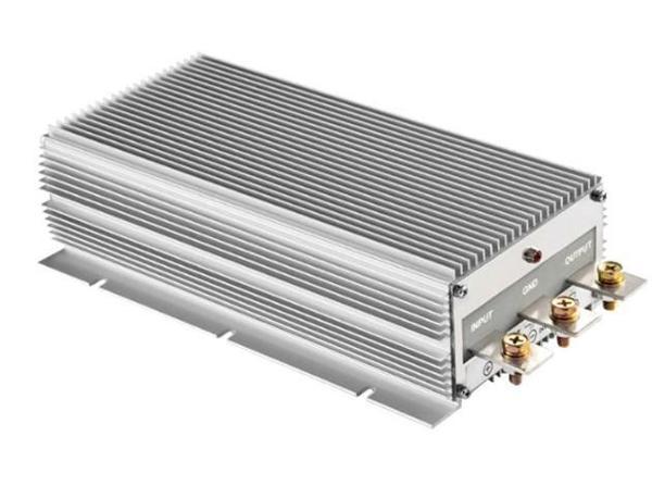 Voita VT-DD122440 12V–24V 40A DC/DC Konvertör - Image 1