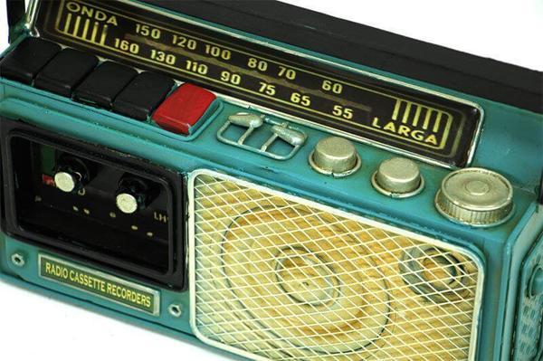 Dekoratif Metal Radyo Kumbara Vintage Biblo Hediyelik - Image 1