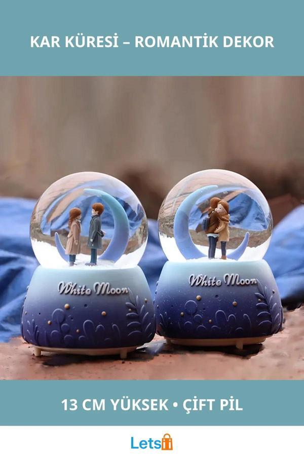 Sevimli Çift Işıklı Müzikli Kar Küresi 13 cm - Image 1