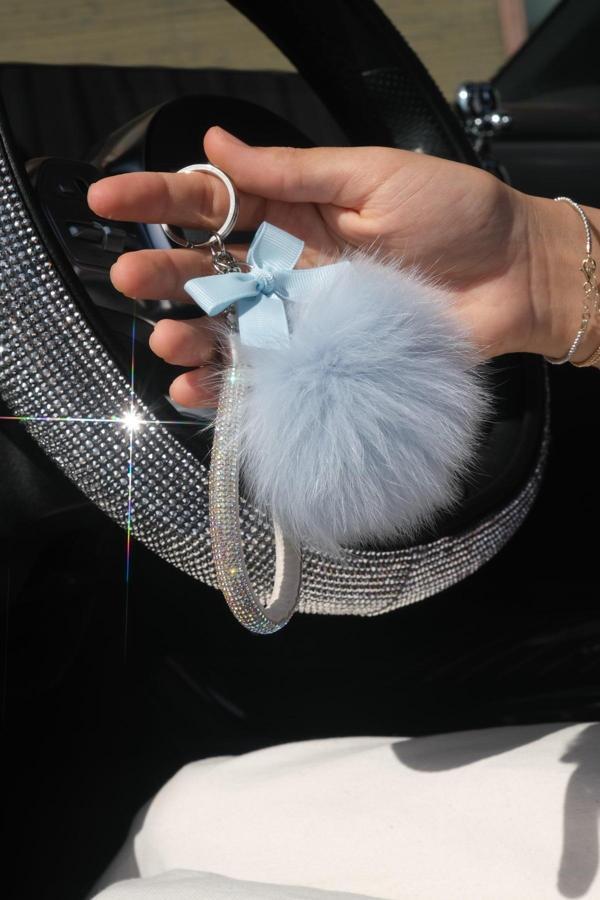 Tasarım Arabam Atike Elif Akın Yaldızlı Angel Anahtarlık Tilki Tüyü Ponpon & Kurdele Seçenekli - Image 1