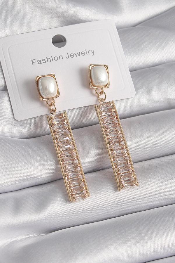 Pirinç Renk Kare İnci Zirkon Taşlı Su Yolu Kadın Küpe - Image 1