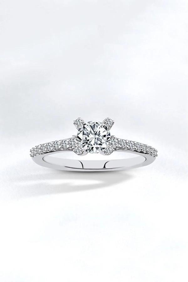 Karem Jewellery Pırlanta Modeli Tektaş Gümüş Kaplama Yüzük Kadın - Image 1