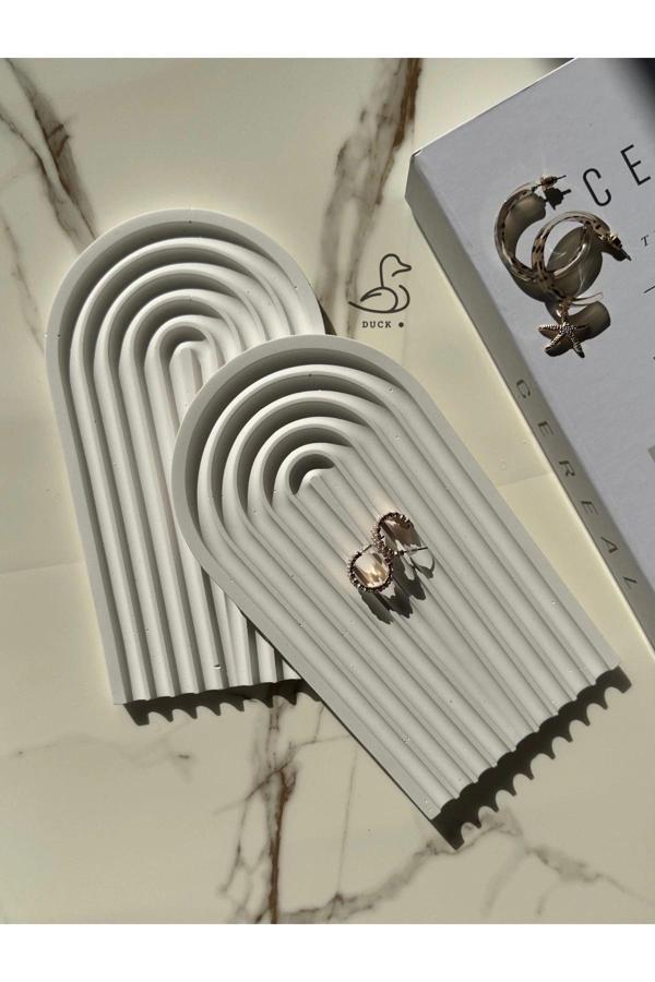 Çizgili Dekoratif Taş Tozu Sunum Tabağı - Image 1