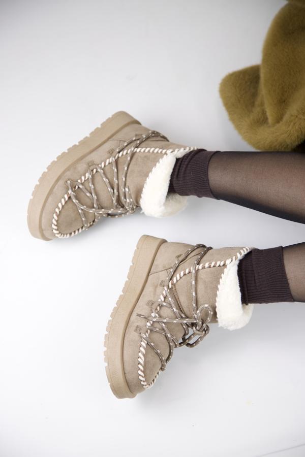 219851141-32S Kadın Yumuşak Rahat Kürklü Bot - Tekstil Süet Kışlık Vizon Bot - Image 1