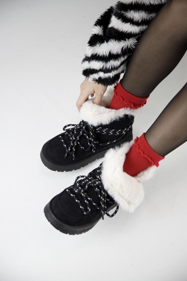 219851141-1 Kadın Yumuşak Rahat Kürklü Bot - Tekstil Süet Kışlık Siyah Bot - Image 1