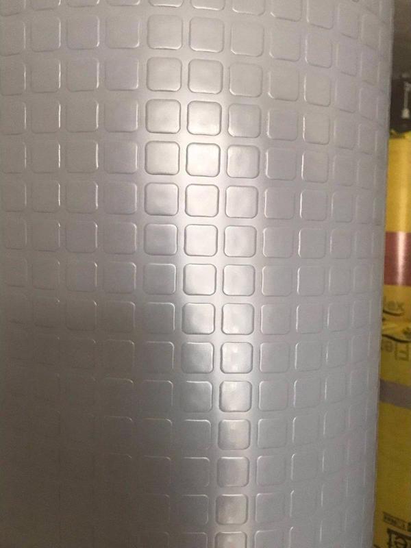OTO ZEMİN KAPLAMA 2m X 5m GRİ DAMA DESEN pvc OTO YER DÖŞEMESİ - Image 1