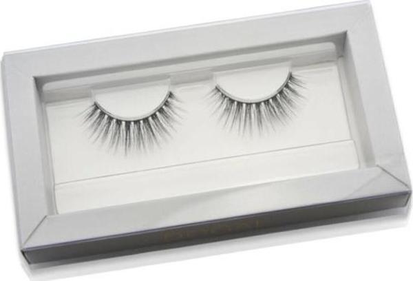 Selin Beauty Doğal Kirpik - Image 1