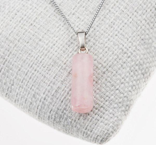 Taşta Moda Pembe Kuvars Taşı Kolye-Kararmaz Zincirli - Image 1