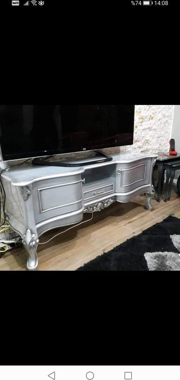 Tv Sehpa ST 17394 Veli Klasik Model Bombe Kayın Aslan Ayak Oyma Nakış Gölge Beyaz - Image 1
