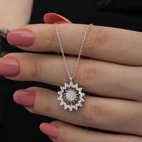 himarry Gümüş Güneş Kadın Kolye - Image 1