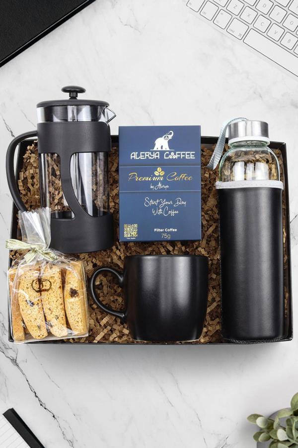 Trendmiya 500Ml Su Matarası-Premium Filtre Kahve-Siyah French Press-Siyah Kupa-Bademli Kurabiye Hediye Seti - Image 1