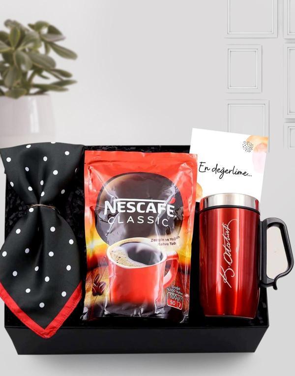 Trendmiya Atatürk İmzalı Kulplu Kırmızı Çelik Termos & Nescafe Classic & Puantiyeli Fular Hediye Seti - Image 1