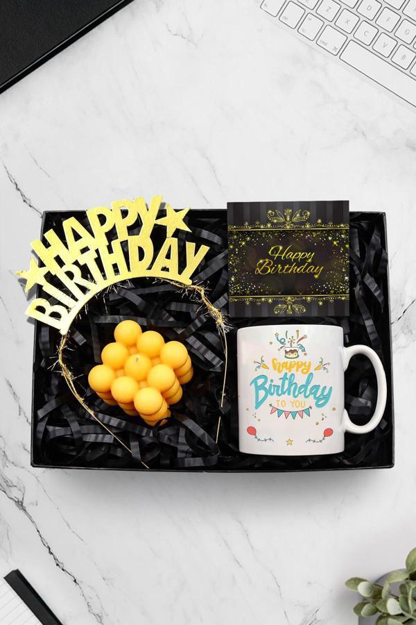 Trendmiya Happy Birthday Baskılı Kupa & Sarı Renk Bubble Mum & Happy Birthday Taç Hediye Seti - Image 1