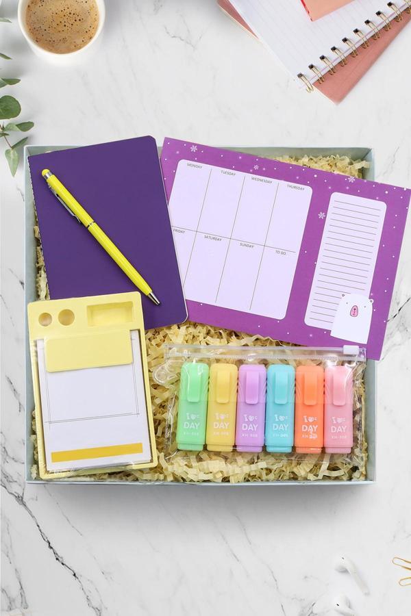 Trendmiya Sarı Touch Pen & Bloknot & Dikişli Mini Not Defteri & Haftalık Planner & Fosforlu Kalem Hediye Seti - Image 1