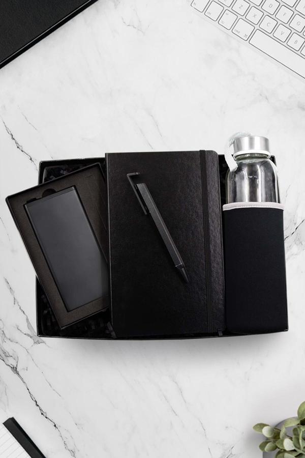 Trendmiya Siyah Defter & Siyah Powerbank & Telefon Tutuculu Tükenmez Kalem & Kılıflı Su Matarası Hediye Seti - Image 1