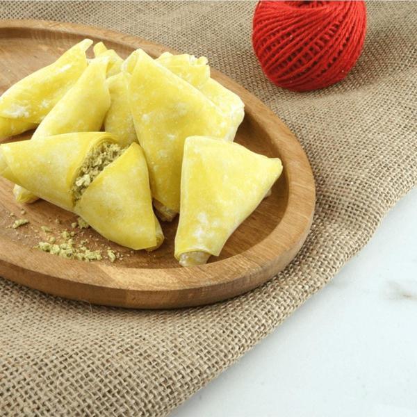 Fıstık Yeşili Kuruyemiş Antep Fıstıklı Muska 1000 Gr - Image 1