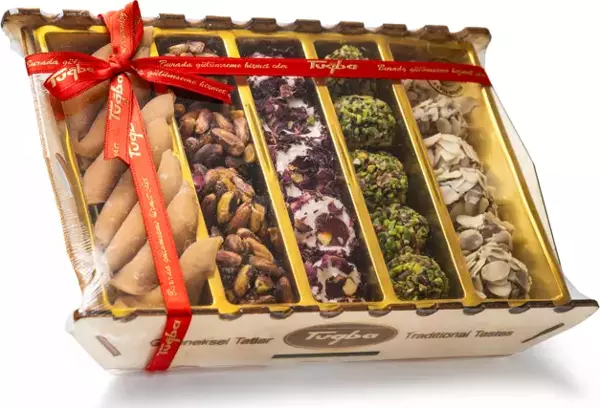 Tuğba Kuruyemiş Karışık Çeşnili Kuru Meyve 450 gr - Image 1