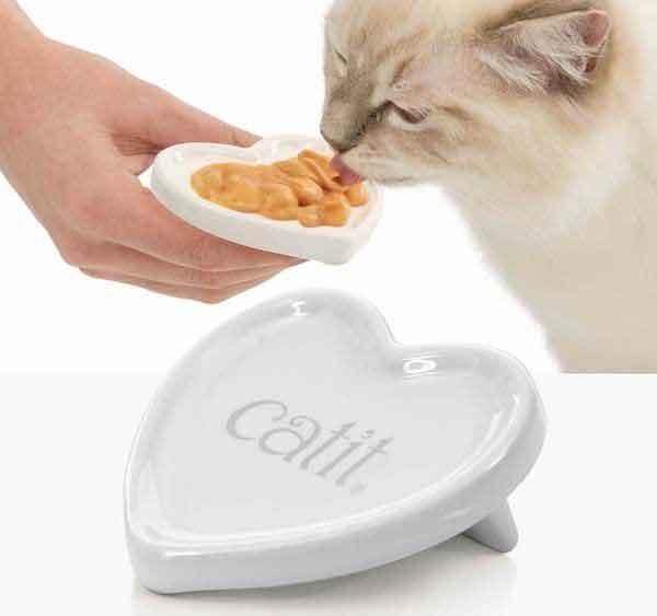 Catit Creamy Sıvı Ödül Dondurma Kabı Seramik Kalp - Image 1