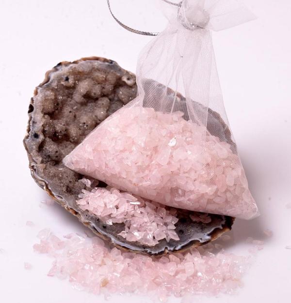 Pembe Kuvars Kırık Taş Kese - 60 gr - Image 1