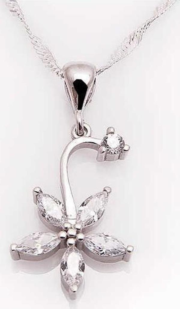 925 Ayar Gümüş Çiçek Kadın Gümüş Kolye - Image 1
