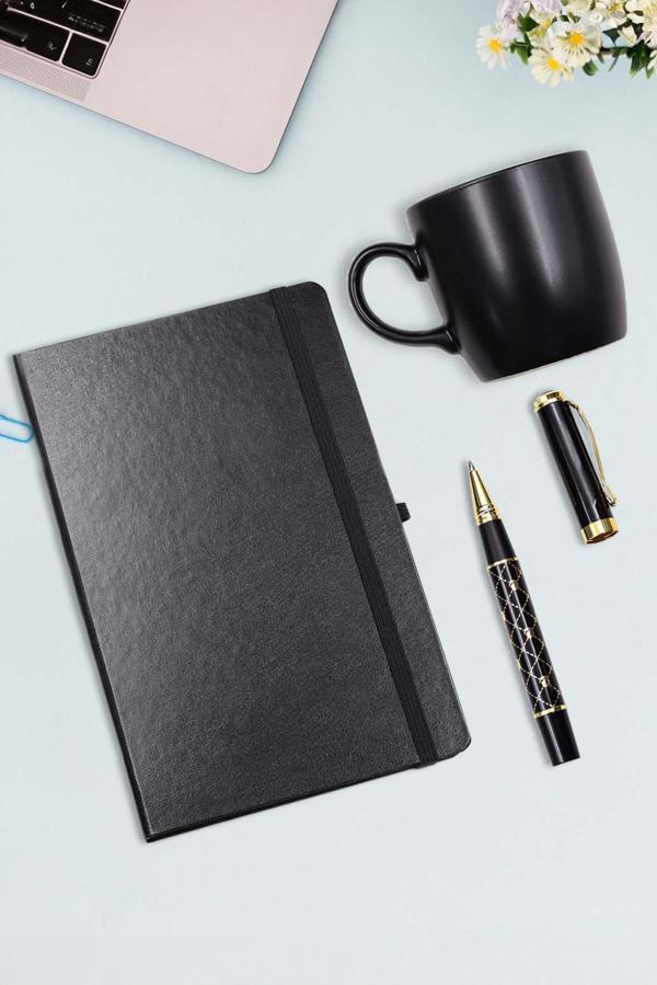 Trendmiya Siyah Defter & Gold Renk Karo Desen Siyah Roller Kalem & Siyah Mat Kupa Hediye Seti - Image 1