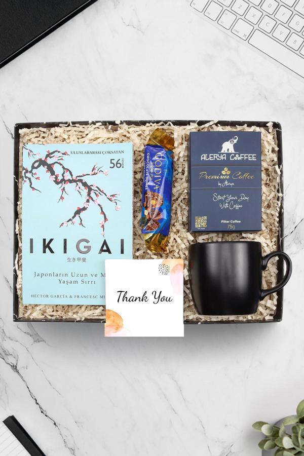 Trendmiya Ikigai Kitabı & Siyah Kupa & Alerya Premium Filtre Kahve & Godiva 30Gr Domes Çikolata Hediye Seti - Image 1