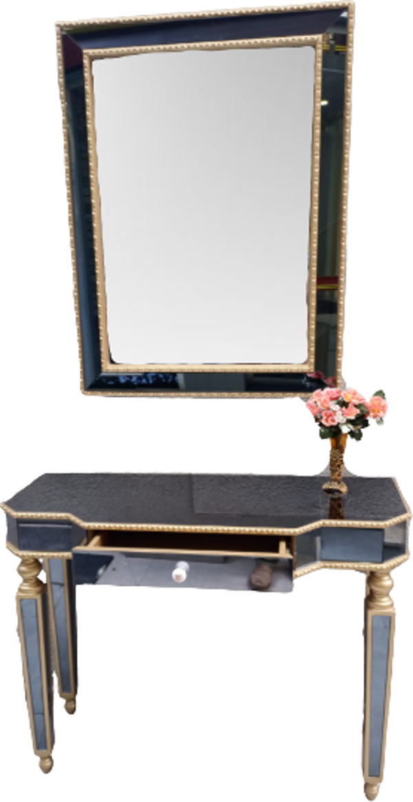 Dresuar ST 18470 Hayal Model Kayın Ayak Gold Renk füme Ayna Kaplama Çekmece El Yapım - Image 1