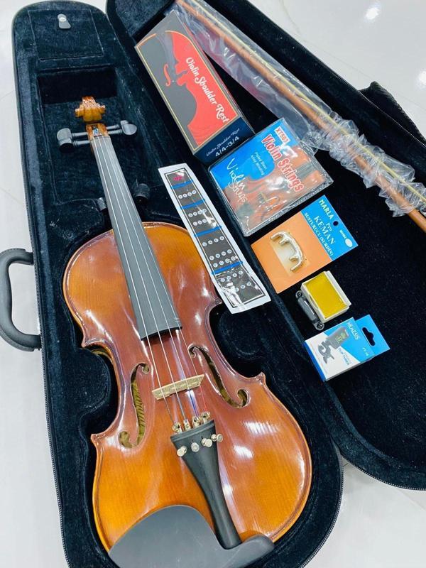 Vivaldi Vl904S Parlak 4/4 Keman Full Seti  - Image 1