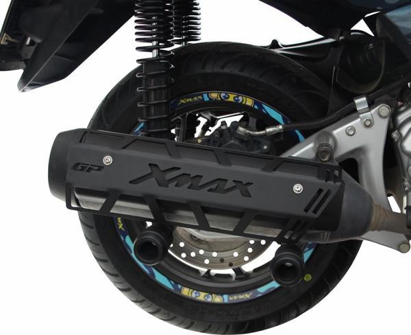 GP Kompozit Yamaha XMAX 250 2011-2017 Uyumlu Egzoz Koruma Kapağı Siyah - Image 1