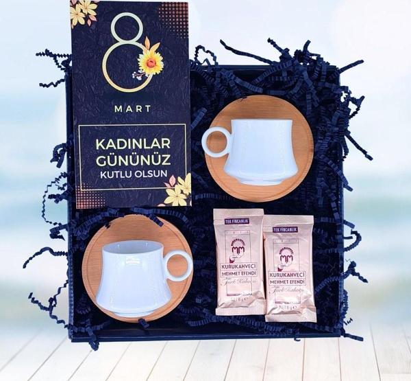 Kadınlar Gününe Özel Kahve Seti Hediye Sepeti - Image 1