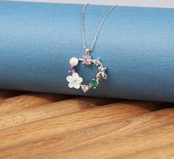 himarry 925 Ayar Gümüş Kalp Manolya Çiçeği Kelebek Kadın Kolye - Image 1