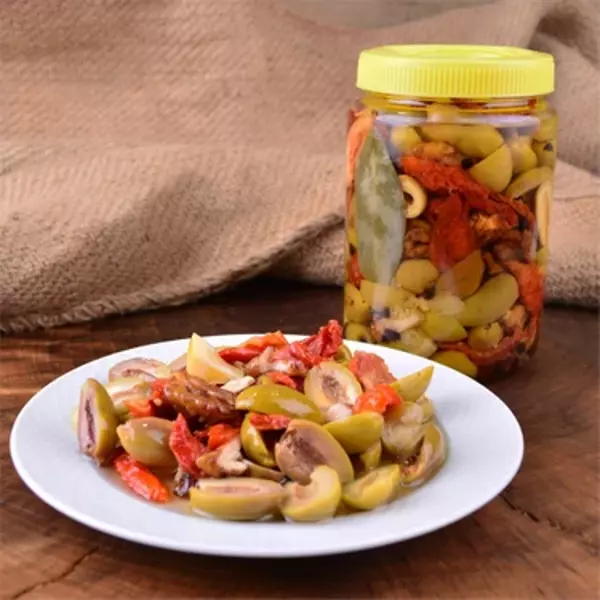 Adramut Zeytin Salatası 1 Kg  - Image 1