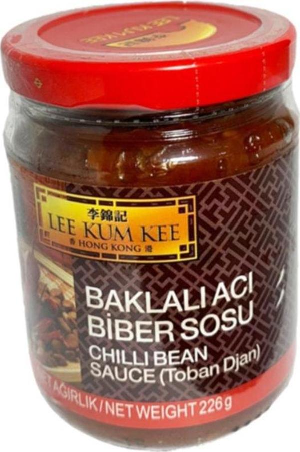Lee Kum Kee Baklalı Acı Biber Sosu 226 gr. - Chilli Bean Sauce ( Toban Djan ) - Image 1