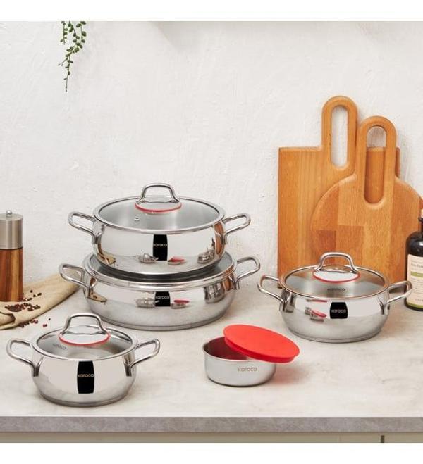 Karaca Emirgan Xl İndüksiyon Tabanlı 13 Parça Saklama Kaplı Çelik Tencere Seti - Image 1