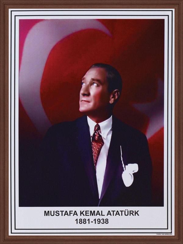 Panda 50X70 Cm Atatürk Köşesi Mdf Çerçeveli Atatürk Portresi Tablo - Image 1