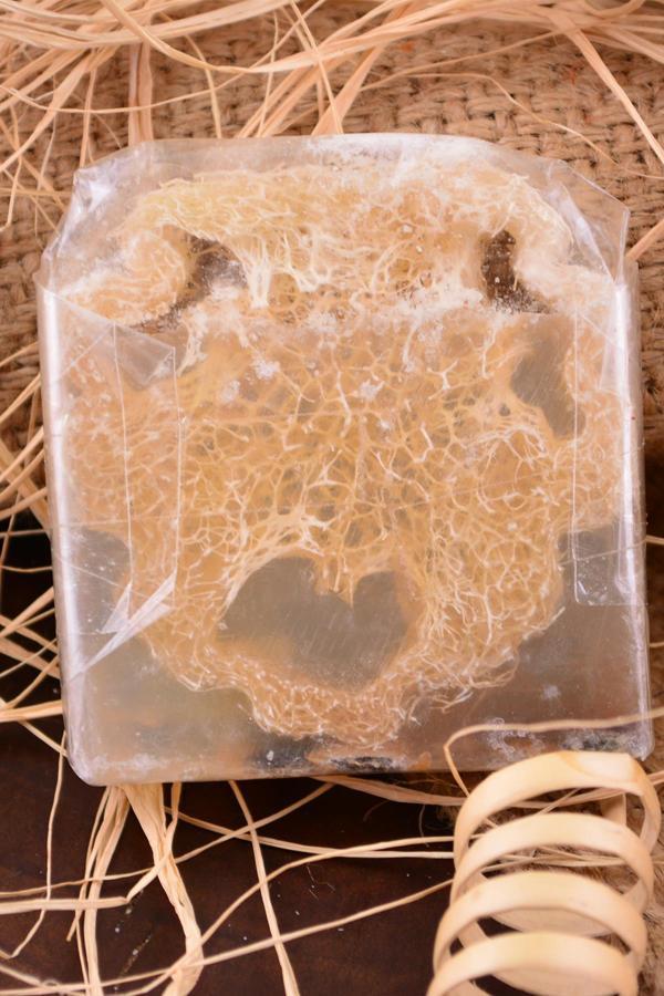 Doğal Kavunlu Peeling Etkili Ferahlatıcı Cilt Ve Saç Bakım Sabunu - Image 1