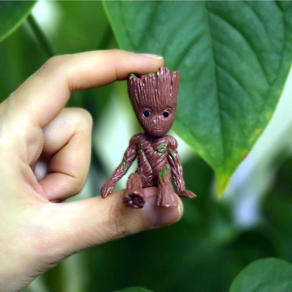 Netavantaj Galaksinin Koruyucuları Baby Groot Oturan Figürü Mini - Image 1