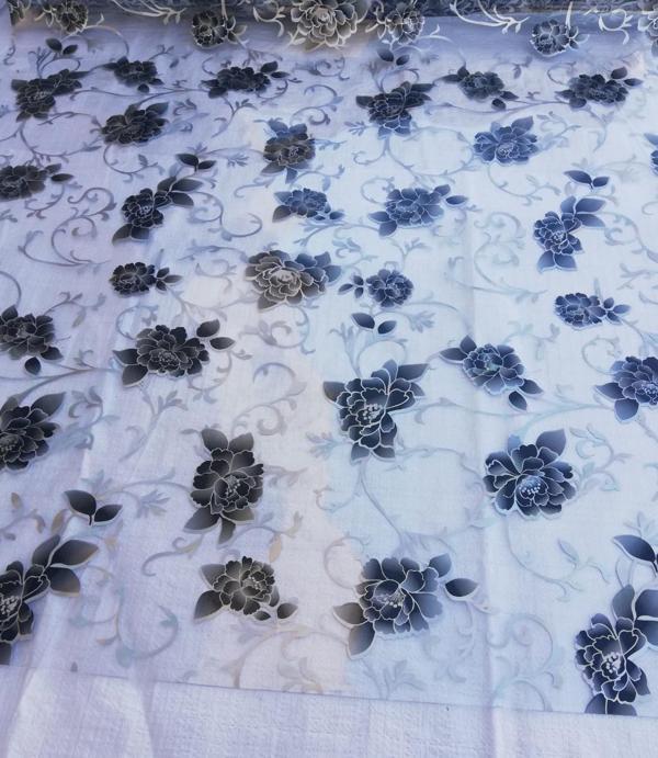 ŞEFFAF DESENLİ  en 100cm MASA ÖRTÜSÜ 1.4 mm KALIN PVC KAYMAZ MASA ÖRTÜSÜ - Image 1