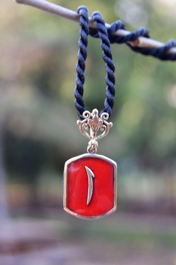 Stoneage Jewellery Elif Figürlü Bayan Kolye Kırmızı - Image 1