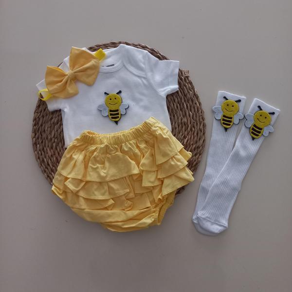MARS BABY Kız Bebek Sarı Arılı Fırfır Şort Etek Bodyli Çorap Takımı - Image 1