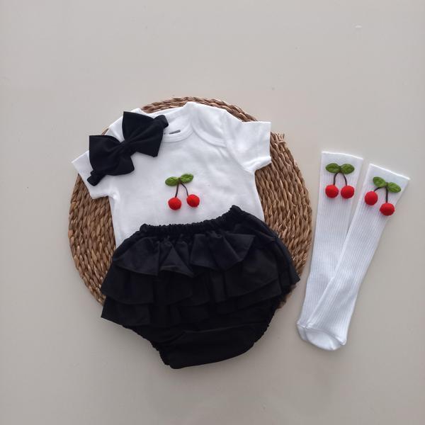 MARS BABY Kız Bebek Siyah Ponpon Kiraz Fırfır Şort Etek Bodyli Çorap Takımı - Image 1