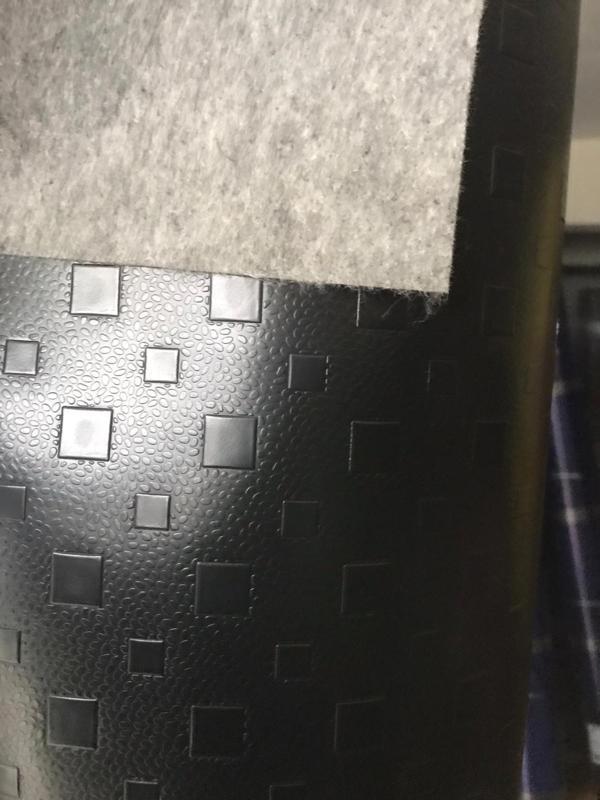 Pvc Dama Siyah Yer Muşambası Oto Zemin Kaplama En 2M X Boy 5M - Image 1