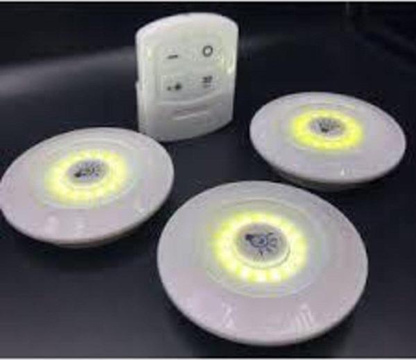 Tina 3lü Dokunmatik Işıldak Uzaktan Kumandalı Pilli Spot Led Lamba - Image 1