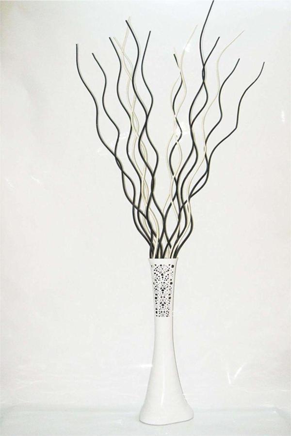 M3Decorium Desenli Beyaz Vazo 10 Adet Siyah Dal 5 Adet Krem Dal 60 cm. - Image 1