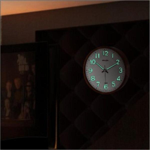 M3Decorium Siyah Çerçeve Fosforlu Duvar Saati 22 cm Fonksiyonel Ön Cam - Image 1