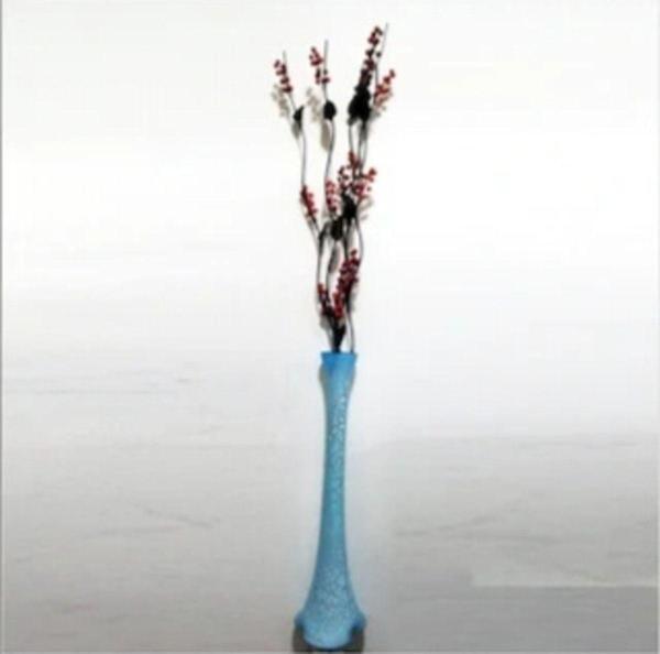M3Decorium Uzun 15 Kırmızı Üzüm Çiçekli 5 Siyah Dal 60 Cm Mavi Çatlatma Vazo - Image 1