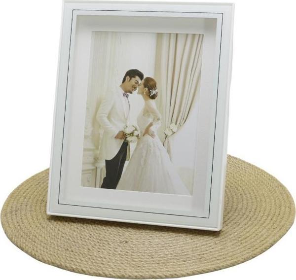 T.Concept 2’li  LED Işıklı Yatay Fotoğraf Çerçevesi Beyaz 31*22 cm - Image 1