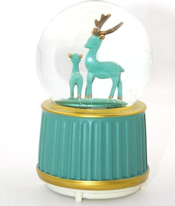 Geyikli Işıklı Müzikli Kar Küresi 13 Cm Alk1986 - Image 1