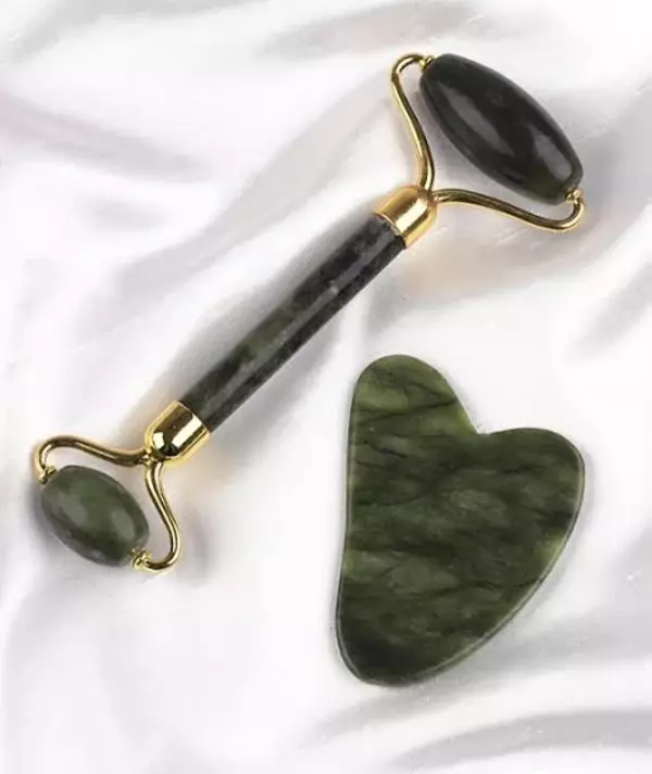 Yeşim Doğal Taş 2'li Özel Kutulu Set Face Roller + Gua Sha Masaj Taşı - Image 1