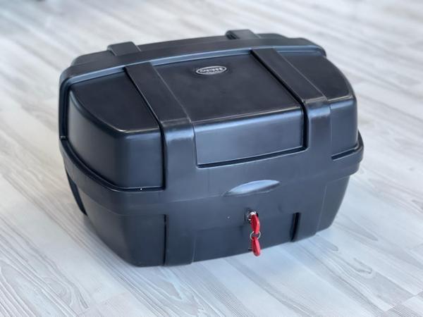 First Bag 52 Litre Kırılmaz Motosiklet Çantası - Image 1